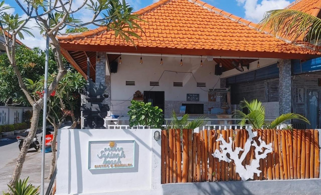 Sarinah Beach - Bistro & Bungalow Batununggul Buitenkant foto
